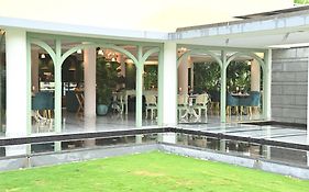 Nambiar Club Bellezea